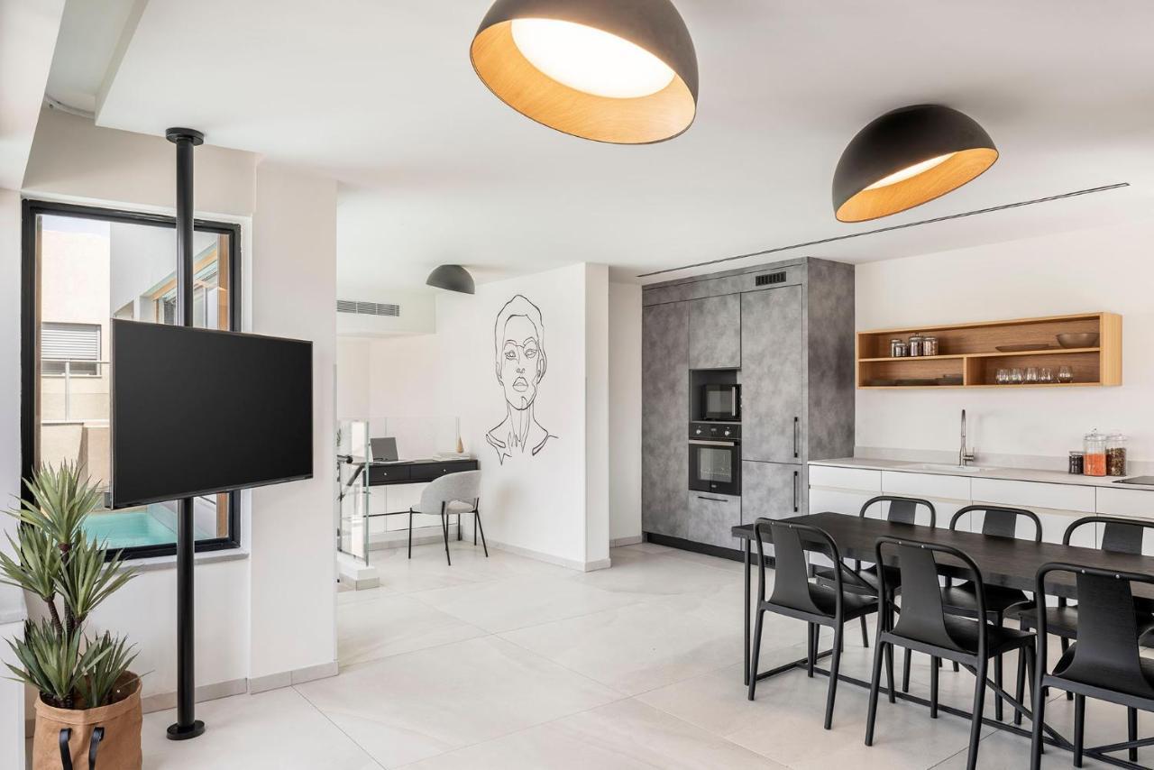 Appartamento Mr. Louis - By Tlv2Go Tel Aviv Esterno foto